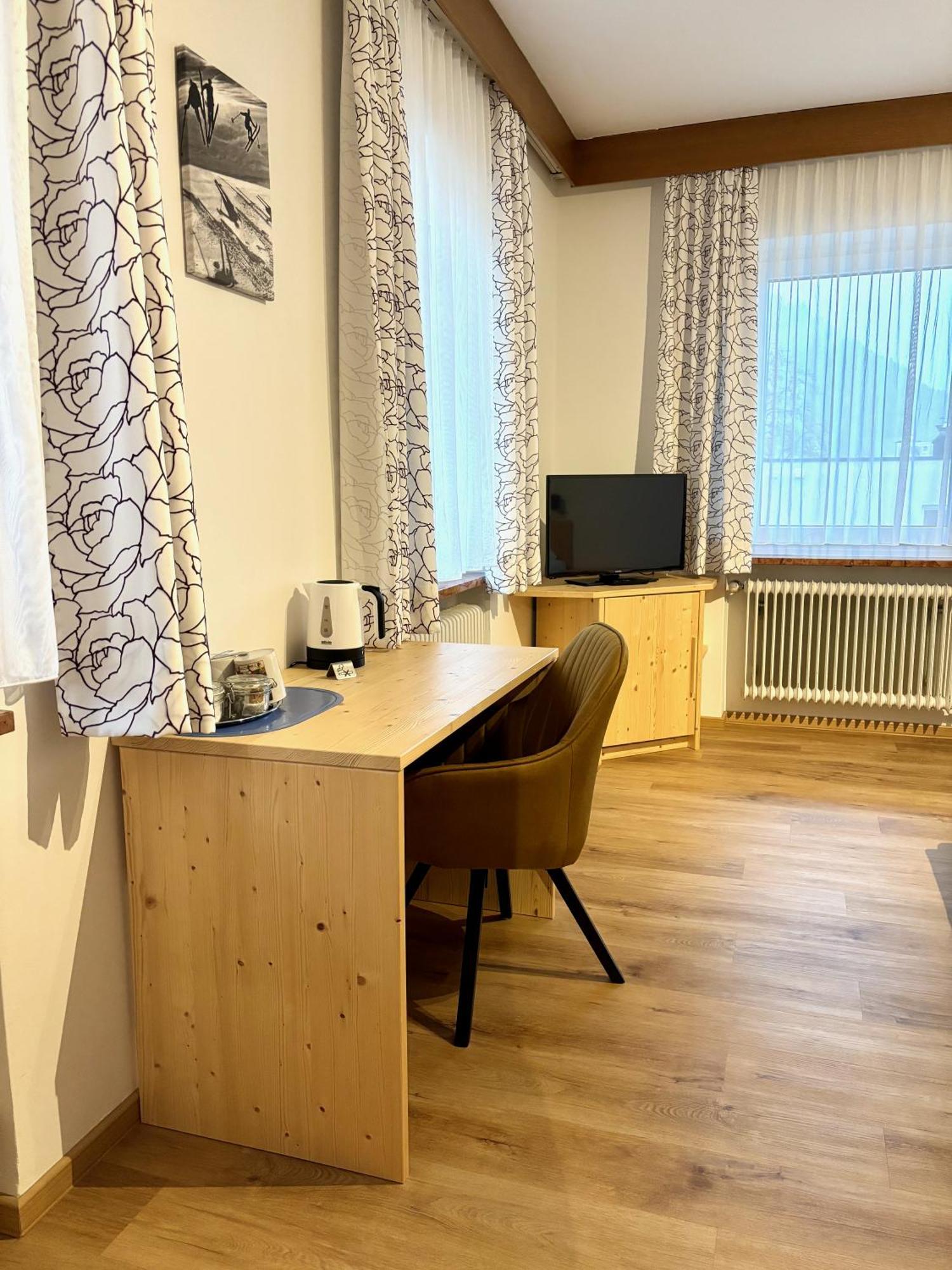 Haus Friedrichsburg - Bergbahnen Von Mai Bis November Inklusive Ξενοδοχείο Bad Hofgastein Εξωτερικό φωτογραφία