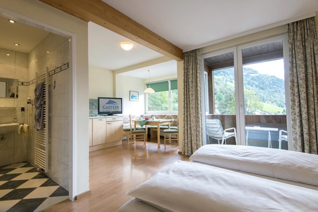 Haus Friedrichsburg - Bergbahnen Von Mai Bis November Inklusive Ξενοδοχείο Bad Hofgastein Δωμάτιο φωτογραφία